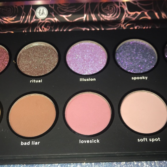 BH Cosmetics 1991 by Alycia Marie 14 Color Eyeshadow Palette - Picture 5 of 8